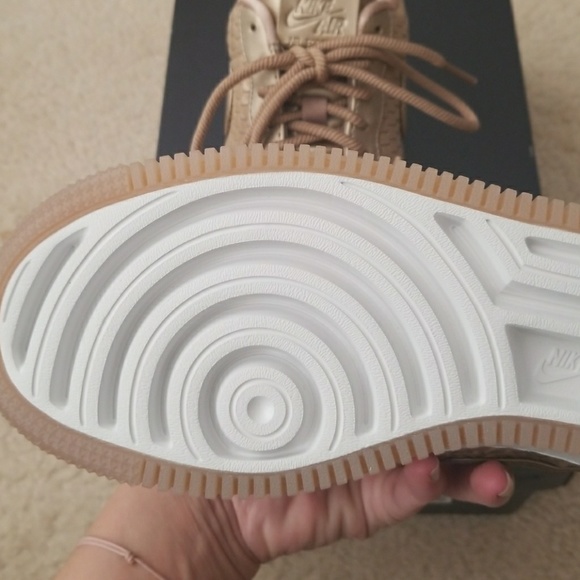 Nike Air Force - Picture 3 of 4